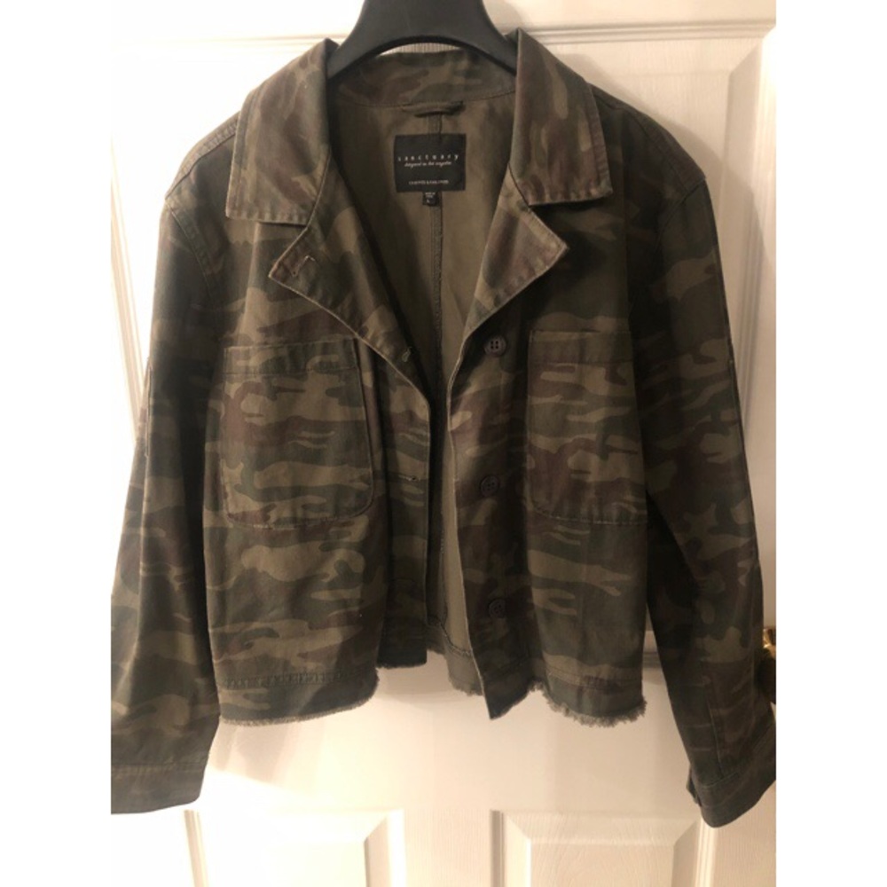 Sanctuary Los Angeles women’s crop camo jacket